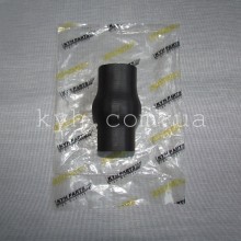 Патрубок радіатора Еталон Е-1,Е-2 /від термостата до трубопроводу /груша/ KYH